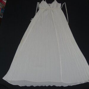 Flora Womens Pleated Maxi Formal Dress with Adjustable Straps Size Small  K696